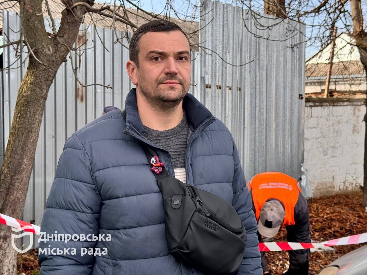 У Дніпрі демонтували самовільно встановлену металеву огорожу на вул. Зоопарковій - 15.11.2025