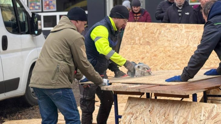 Дніпро ліквідовує наслідки ворожих обстрілів, які місто зазнало вночі проти 18 листопада. В одному з районів пошкоджено 5 будинків комунальної власності. - 18.11.2025 Дніпро ліквідовує наслідки ворожих обстрілів, які місто зазнало вночі проти 18 листопада. В одному з районів пошкоджено 5 будинків комунальної власності. - 18.11.2025
