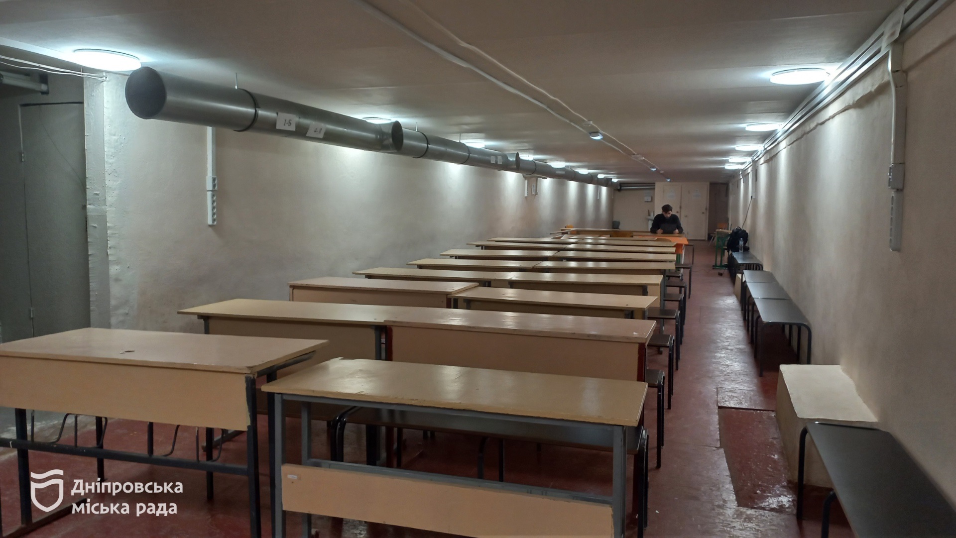 Укриття та пункти незламності Дніпра підключають до безперебійного інтернету - 19.11.2025