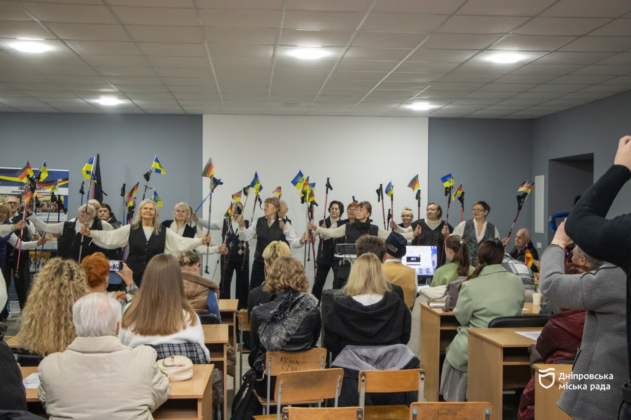 У Дніпрі відбувся день відкритих дверей Дніпропетровського обласного товариства німців «Відергебурт» -24.11.2025