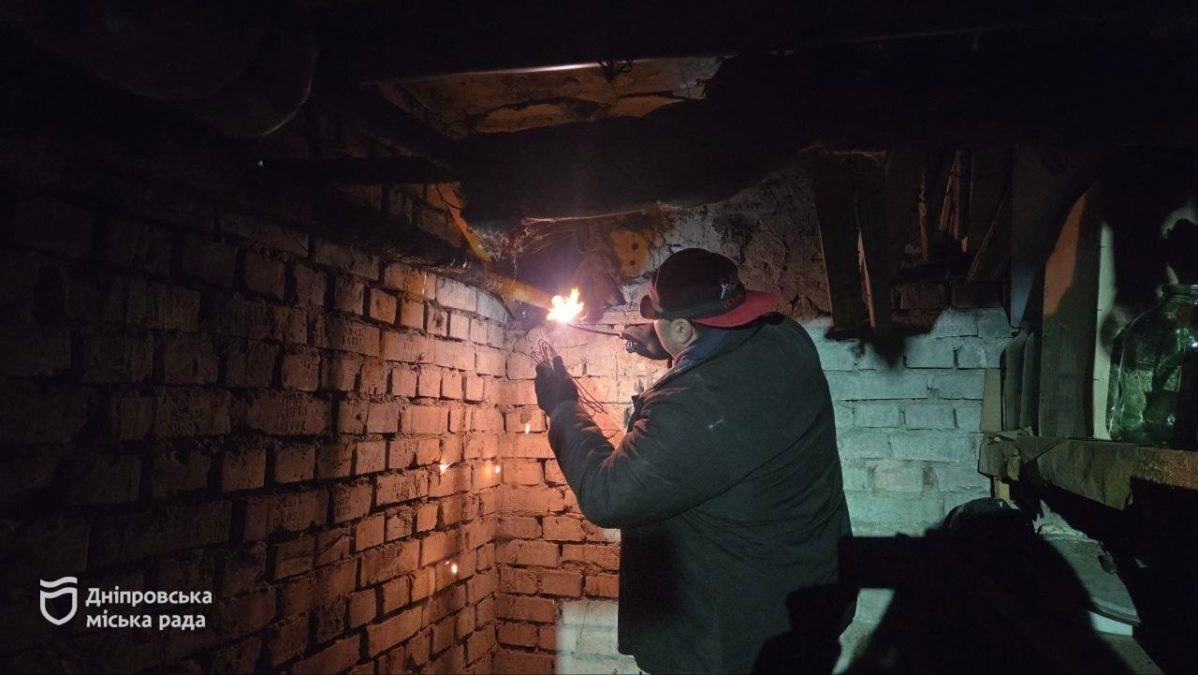 Аварійна служба КП «Жилсервіс-5» за дорученням міського голови працює цілодобово - 26.11.2025