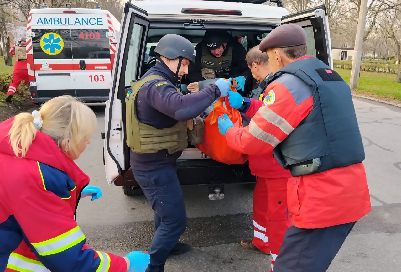 Атаки рф на Нікопольщині: двоє загиблих і п’ятеро поранених - 21.11.2025