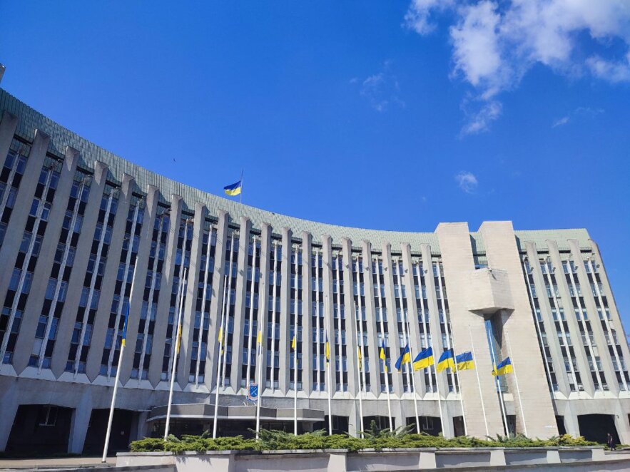 У Дніпрі заборонять російськомовний контент у публічному просторі - 7.11.2025