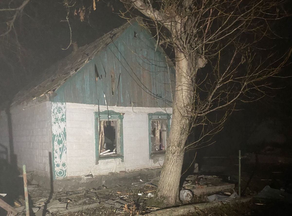 На Дніпропетровщині внаслідок російських обстрілів поранено трьох чоловіків 5.11.2025