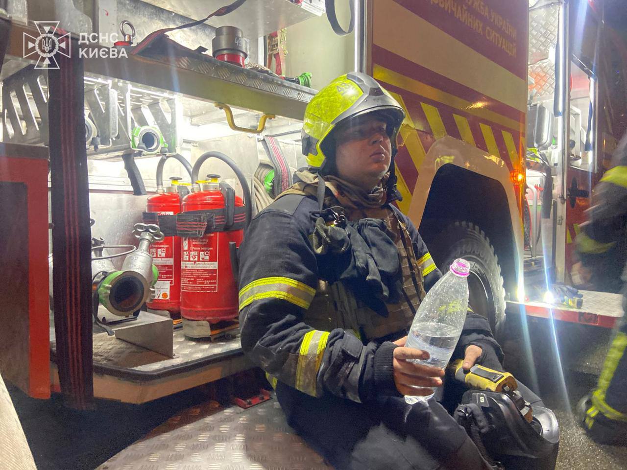 росія вдарила по Києву дронами і ракетам - 14.11.2025