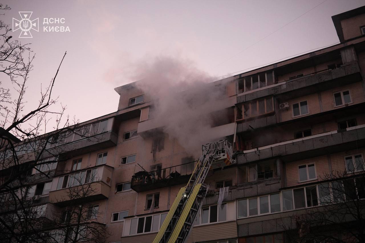 Ворог запустив близько 430 дронів і 18 ракет, зокрема балістичних та аеробалістичних - 14.11.2025