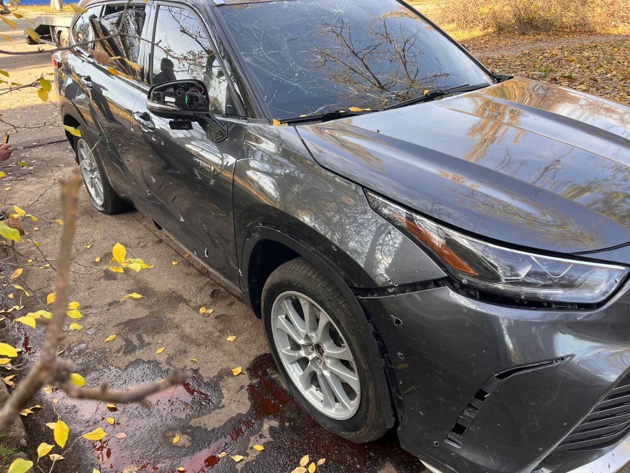 У Нікополі внаслідок удару російського FPV-дрона постраждали п’ятеро людей - 15.11.2025