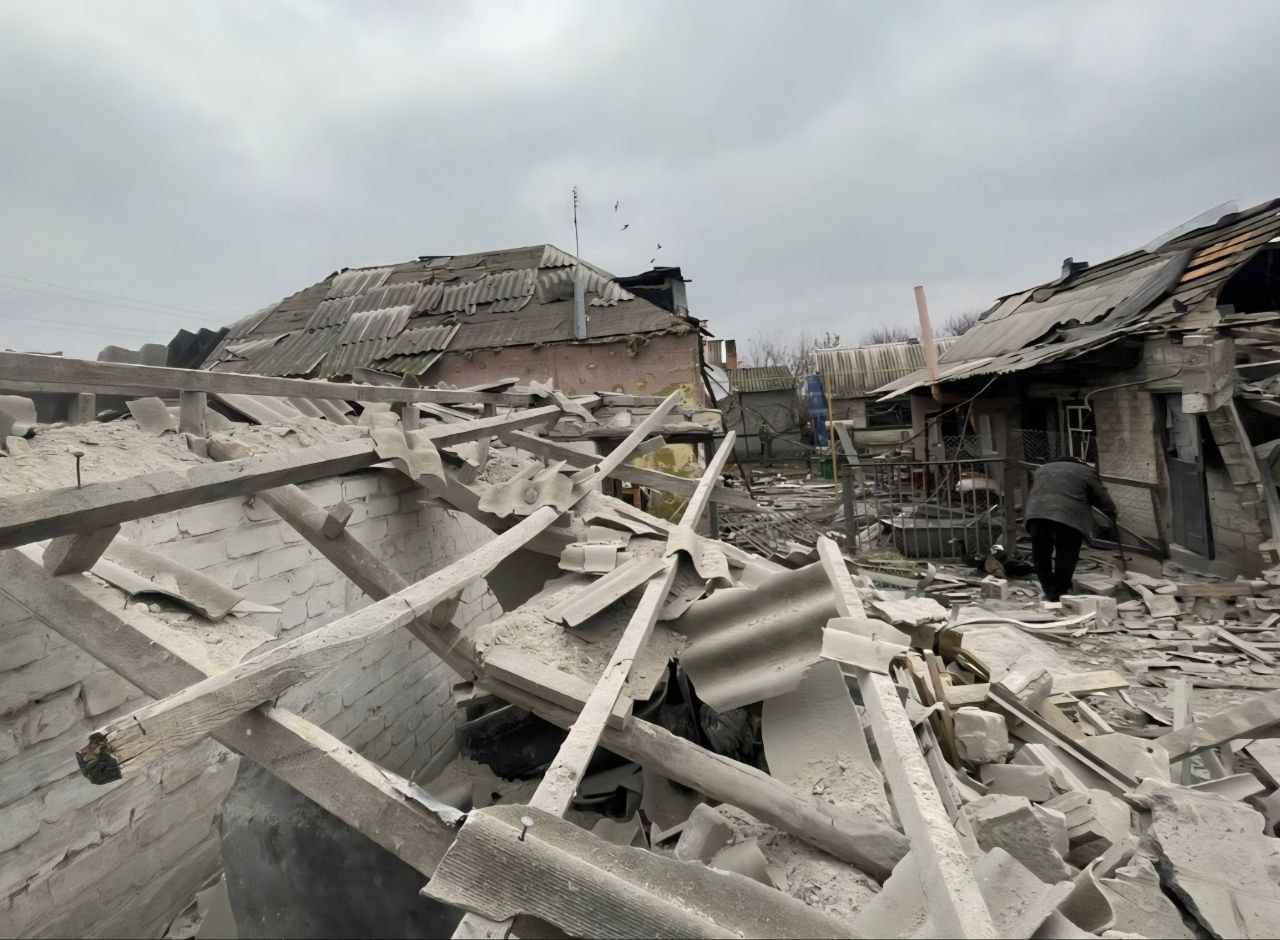 Черговий удар по Дніпропетровщині: двох убито, четверо дістали поранення - 17.11.2025