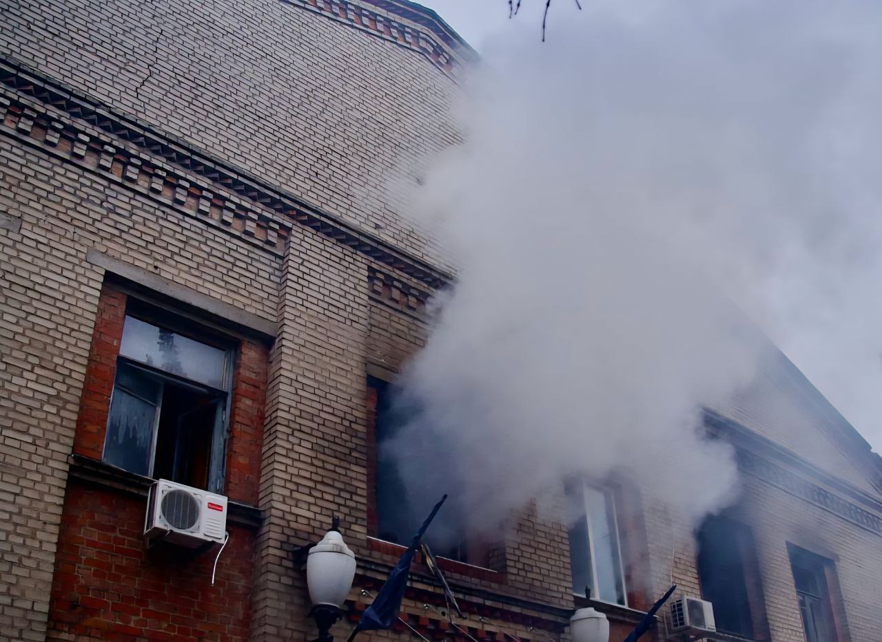 Наслідки масованої російської атаки по Дніпру в ніч проти 18 листопада 2025