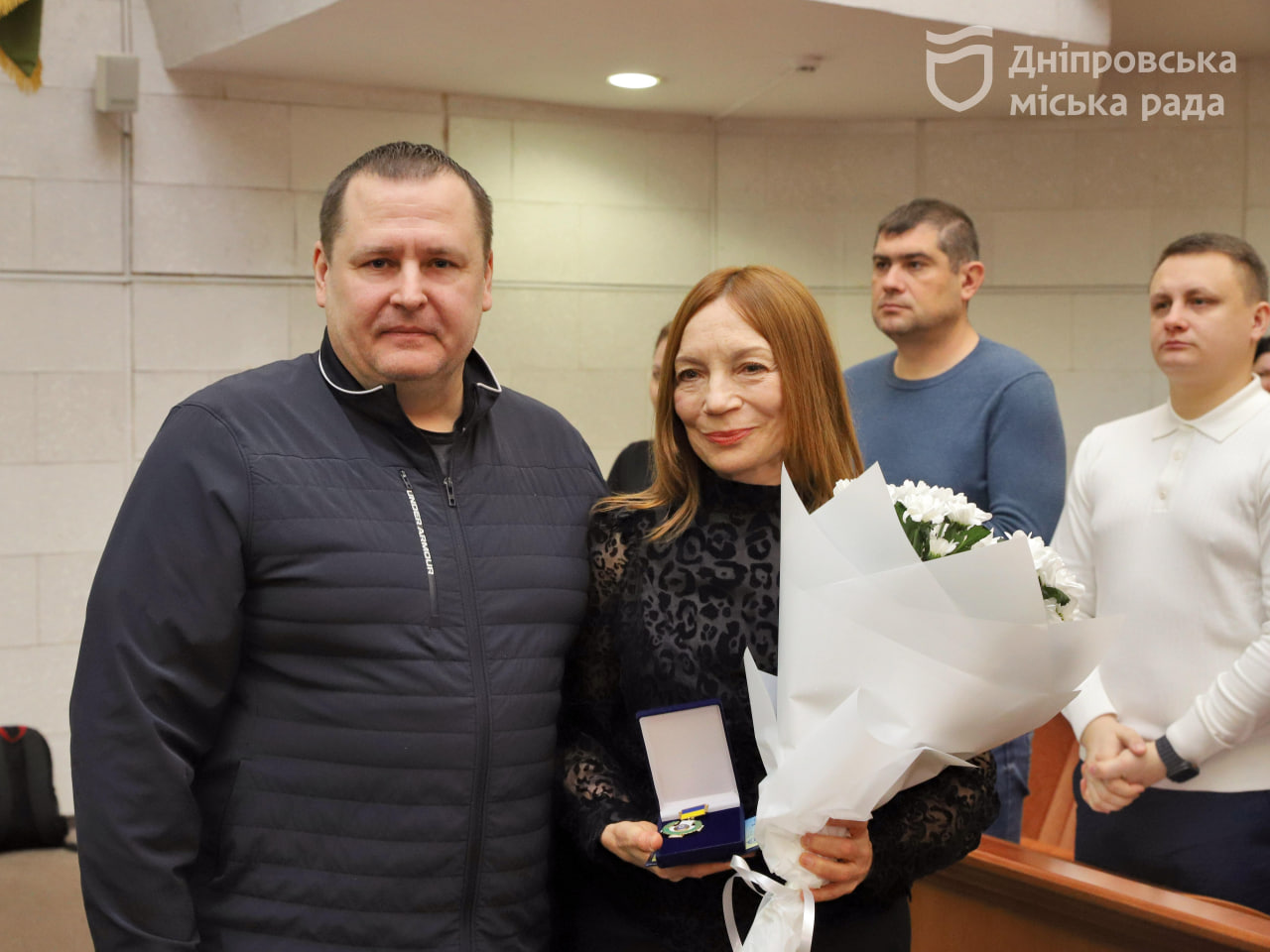 «Надають додаткову мотивацію до роботи». У Дніпрі під час сесії традиційно нагородили медичних працівників -19.11.2025