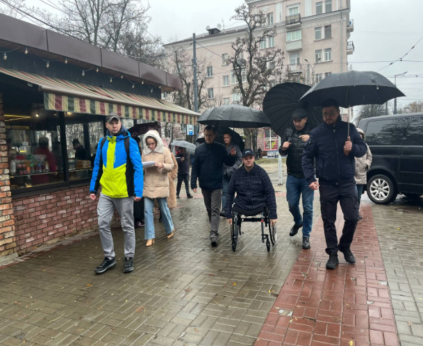 У Дніпрі протестували перший безбар’єрний маршрут - 20.11.2025