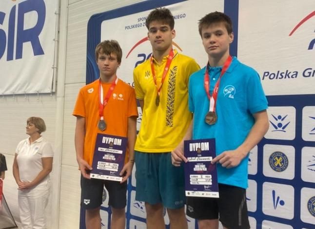 Дніпропетровські спортсмени – чемпіони Польщі зі стрибків у воду - 23.12.2025