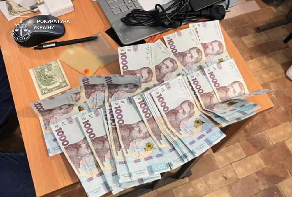 Незаконний іспит з держмови на Дніпропетровщині: справу передали до суду - 30.12.2025