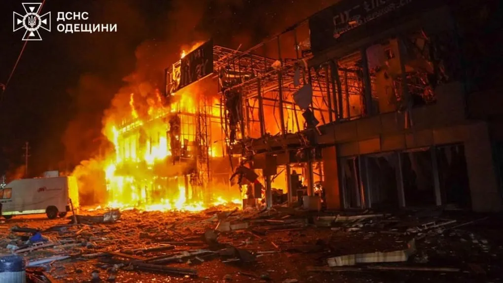 Наслідки російських обстрілів південних регіонів України