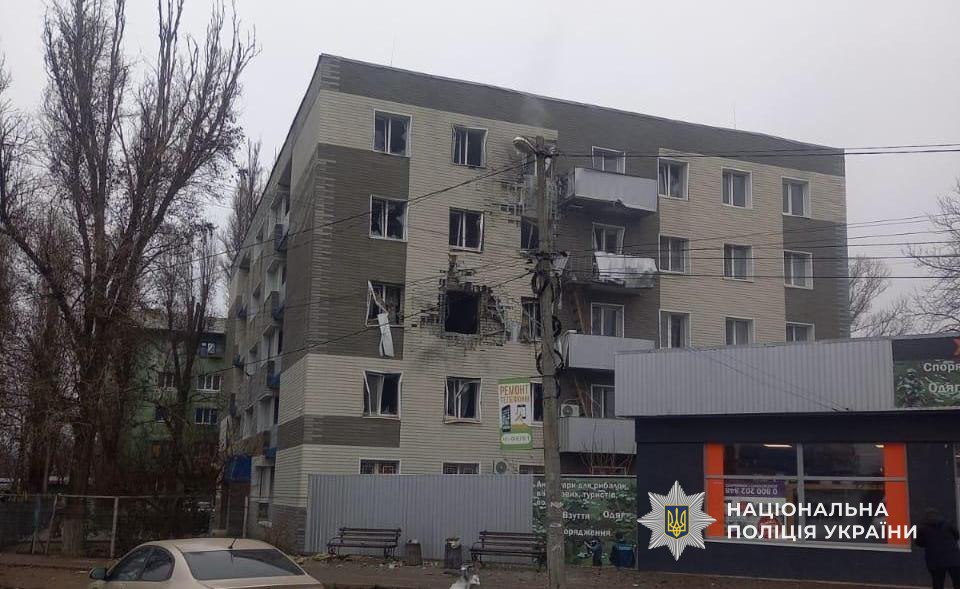 Також поранені 2 поліцейських: у поліції показали наслідки ворожої атаки на Дніпропетровщину