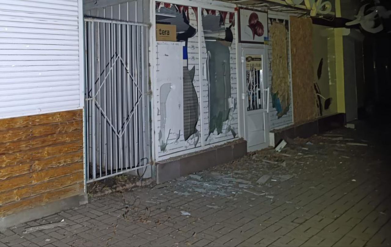 Ворог знову накрив Нікопольщину артилерією та дронами — 17.11.2025