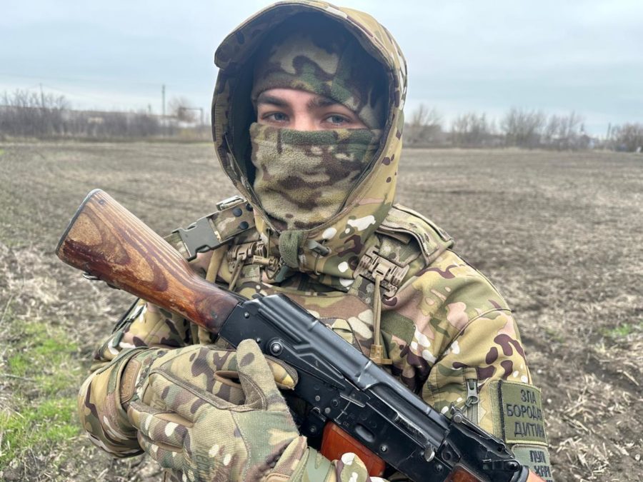 Боєць із Пологів повернувся після СЗЧ і отримав «Золотий хрест» ЗСУ - 25.12.2025