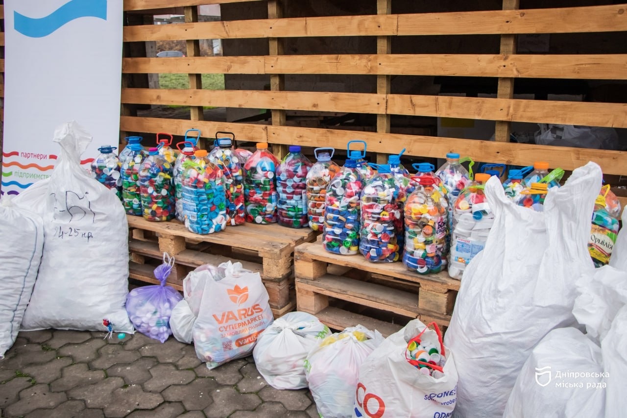 o 1jbd82tr1160gsk9on2o3i86j24