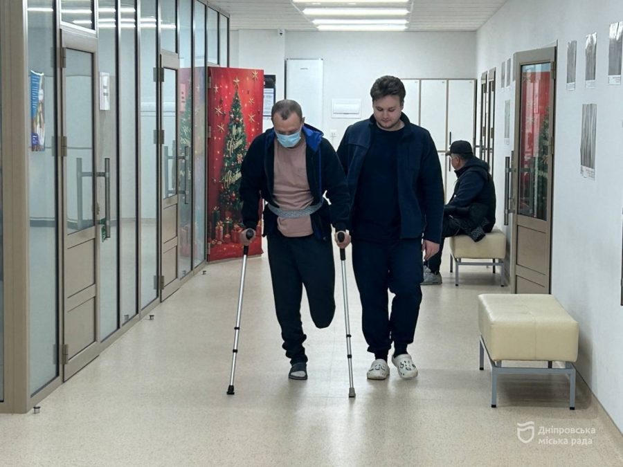 Боєць із Кривого Рогу проходить реабілітацію в Дніпрі - 04.12.2025