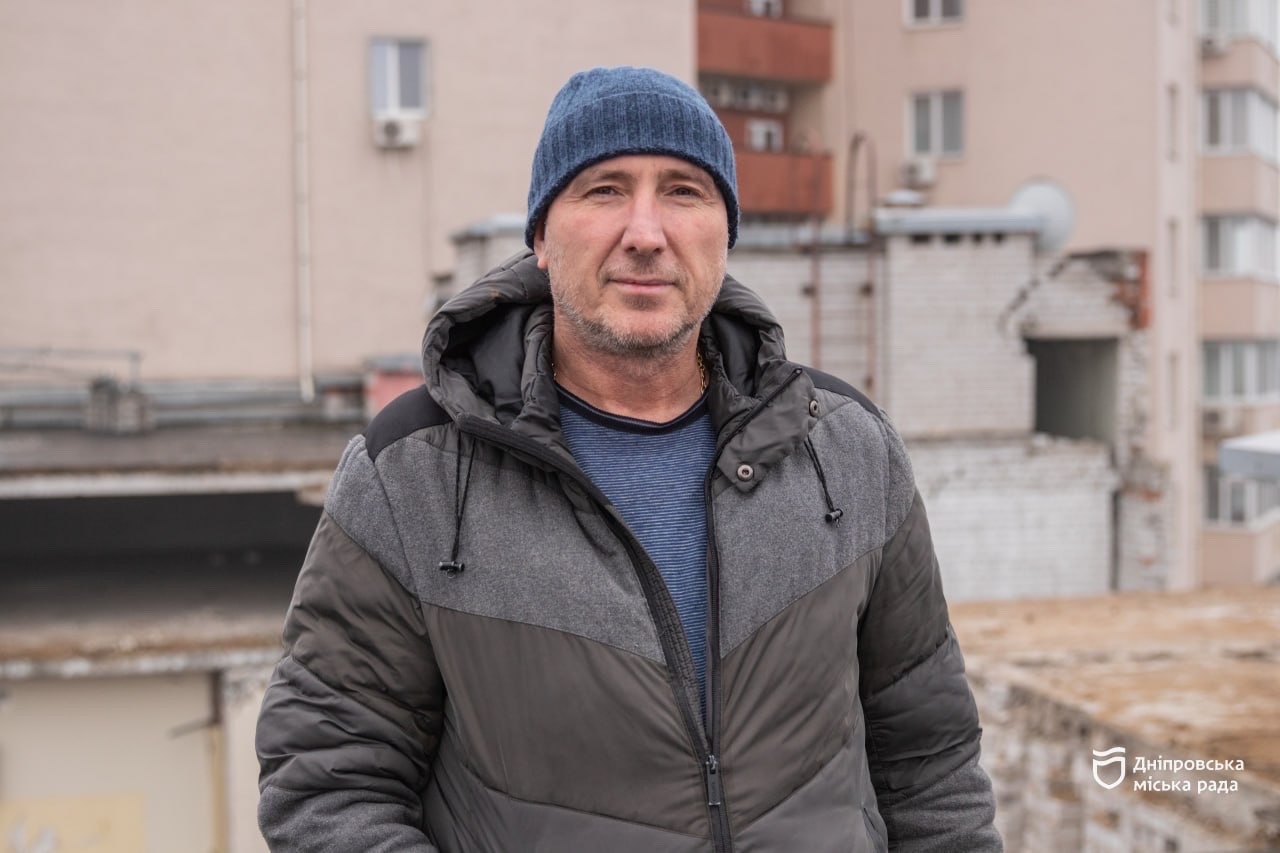 Відновлення будинку на Виконкомівській після ракетної атаки рф - 10.12.2025