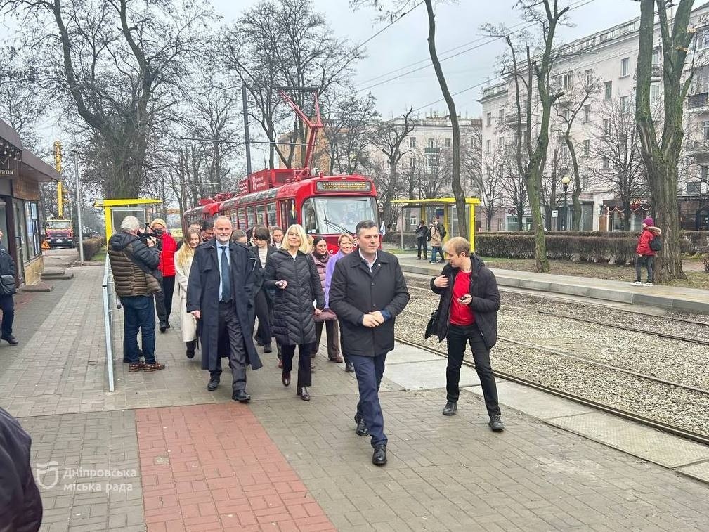 Міжнародні партнери протестували безбар’єрний маршрут Дніпра - 15.12.2025
