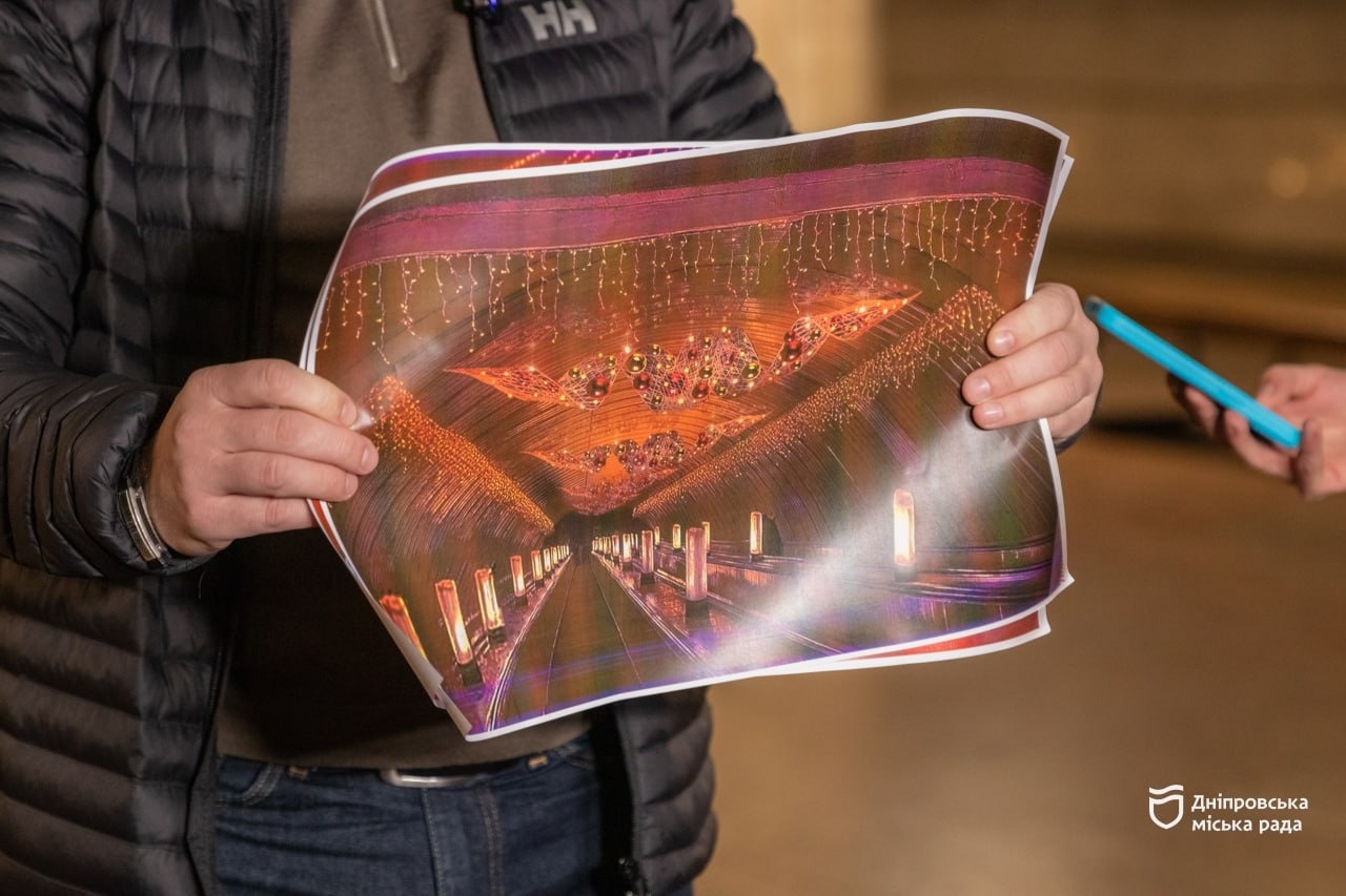 у Дніпрі розпочали підготовчі роботи до встановлення головної ялинки міста - 17.12.2025