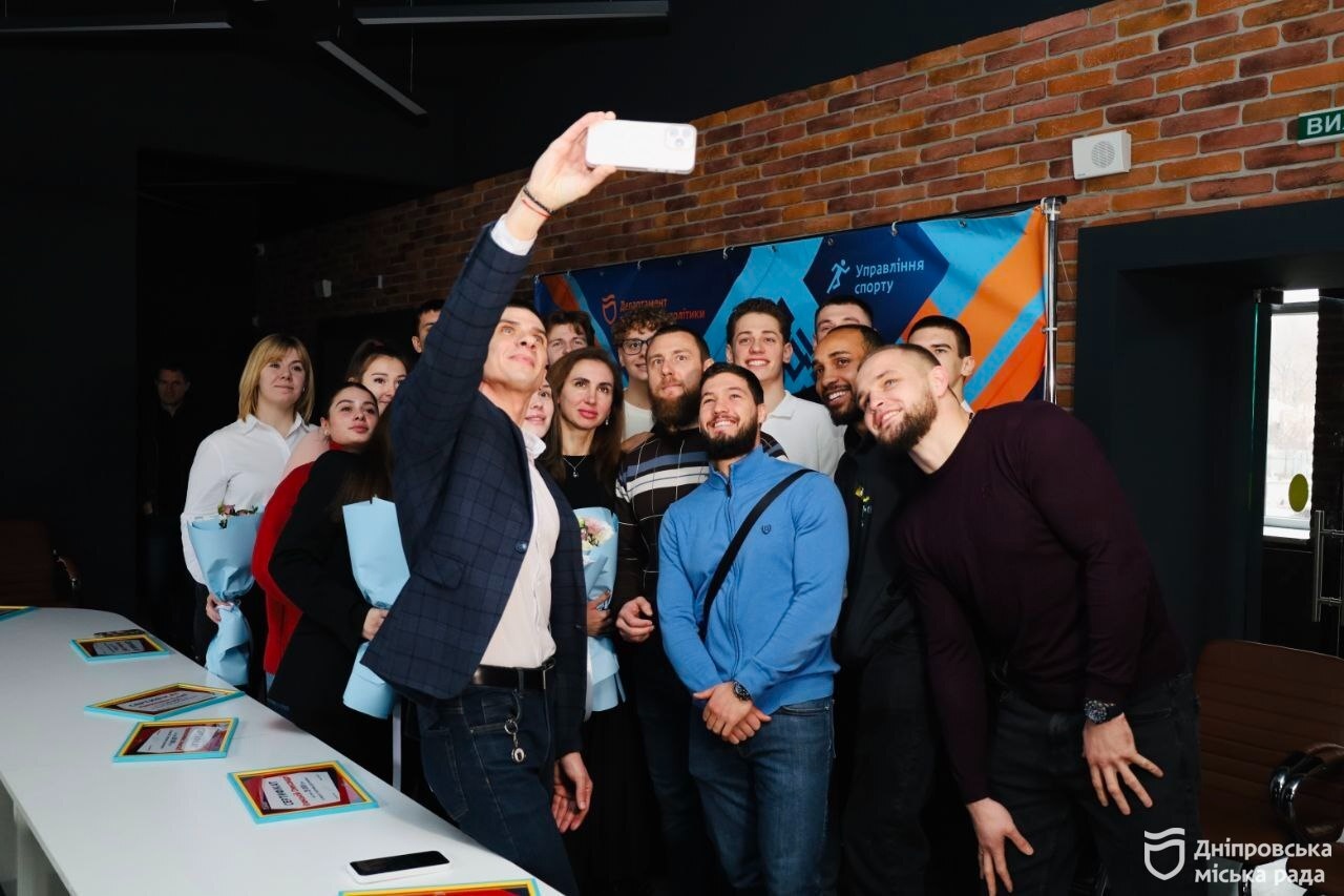 Дніпро нагороджує спортсменів грошовими заохоченнями за перемоги на змаганнях - 19.12.2025