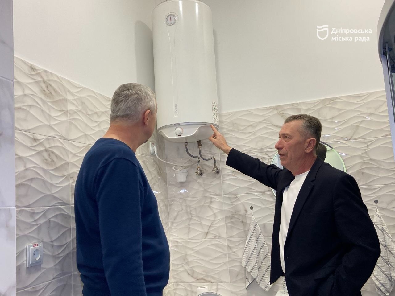 Дніпровський терцентр: соціальна підтримка та творчі майстер-класи для літніх людей - 23.12.2025