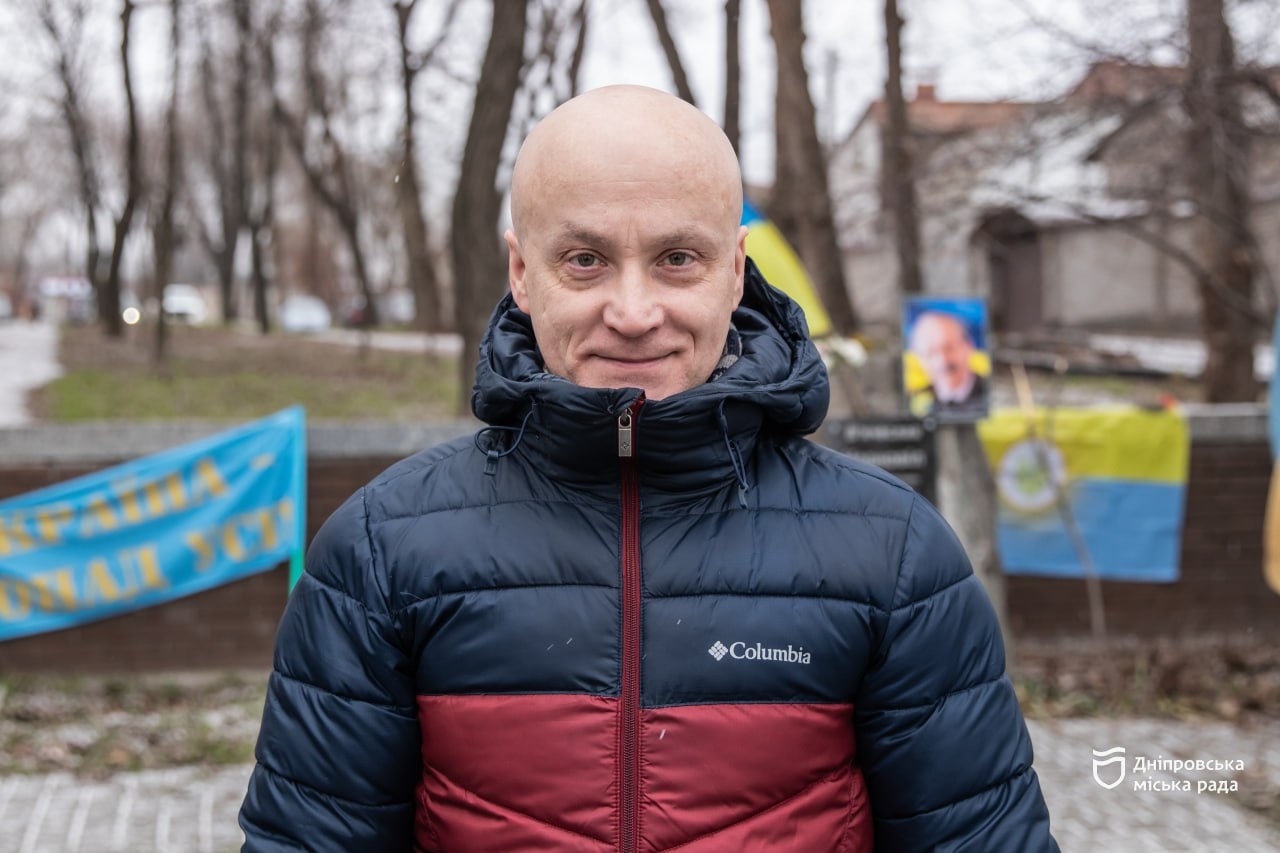 У Дніпрі до дня народження В’ячеслава Чорновола відкрили оновлену меморіальну дошку - 24.12.2025