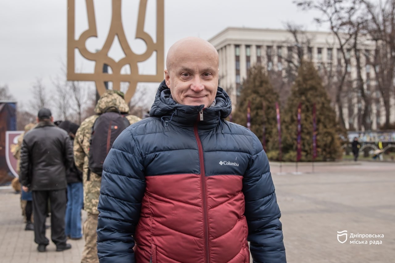 У Дніпрі з ініціативи 7-го корпусу ДШВ відкрили монументальний Тризуб - 24.12.2025