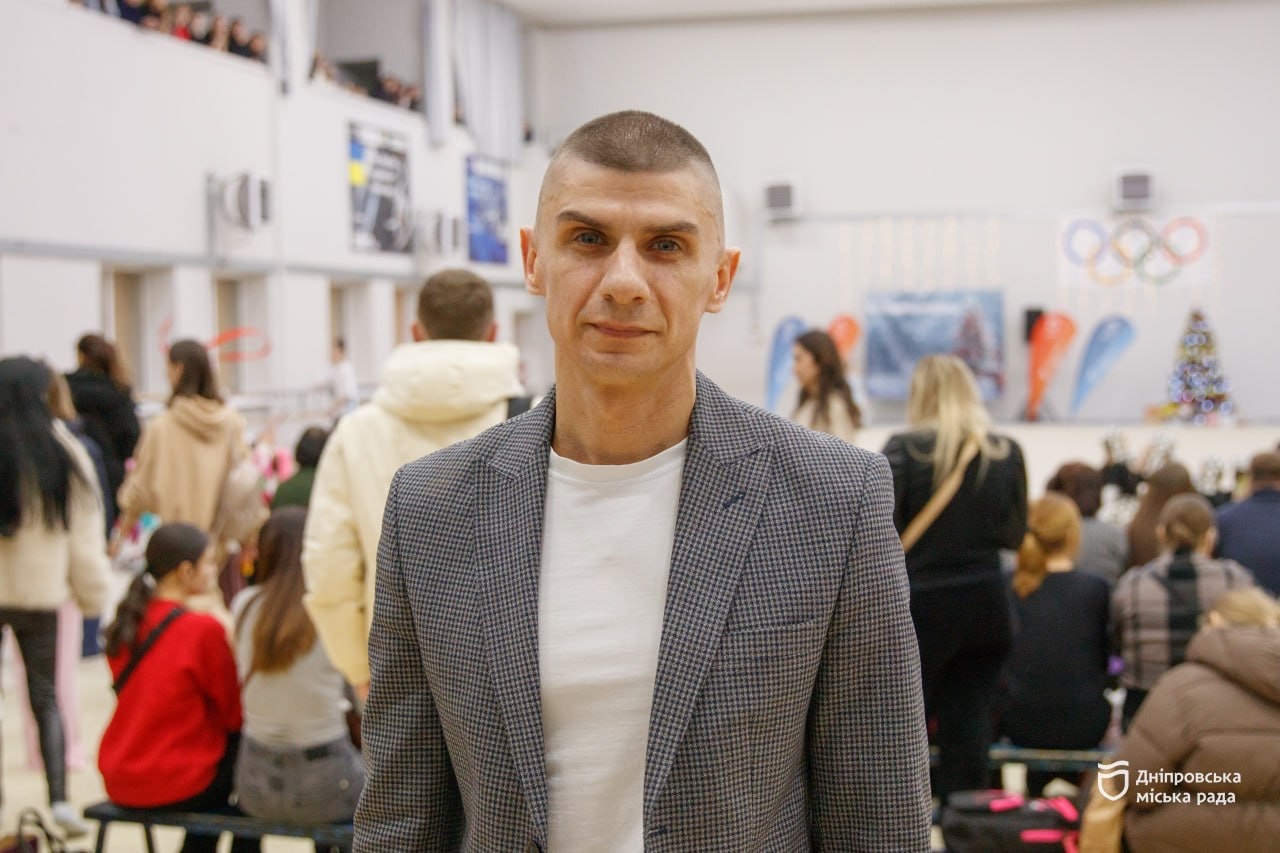 У Дніпрі близько 120 юних гімнасток створили Різдвяне дійство - 29.12.2025