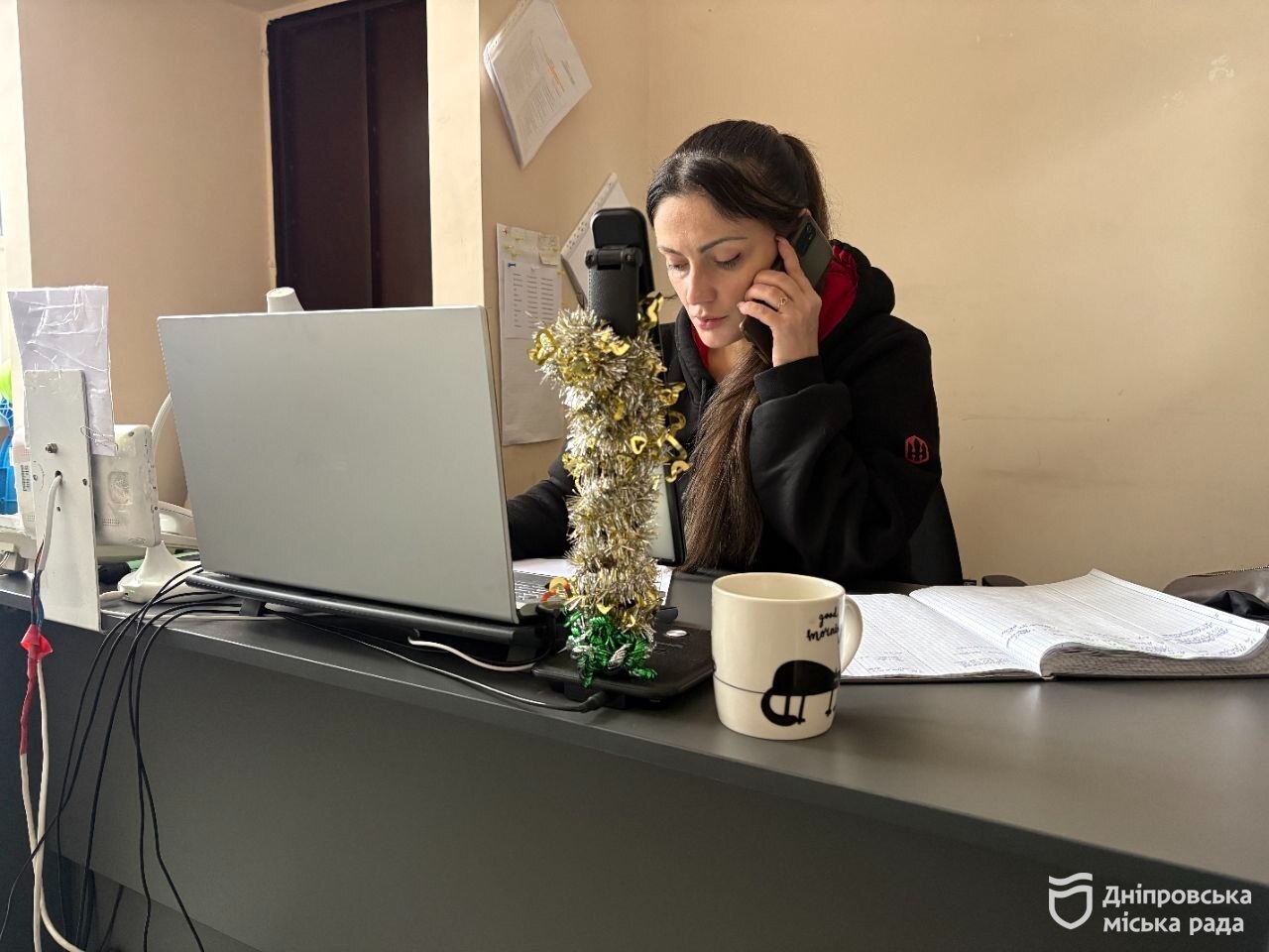 Дніпровські диспетчери «Теплоенерго» залишаються на цілодобовому зв’язку навіть під час свят - 30.12.2025