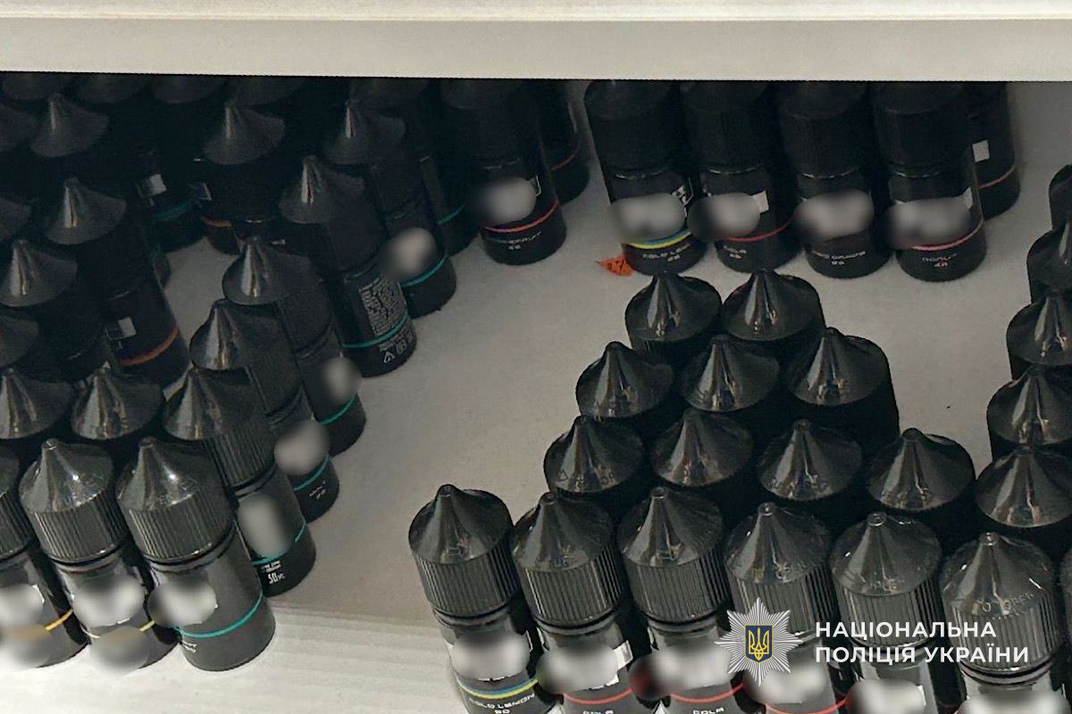 Криворізькі поліцейські вилучили підакцизної продукції майже на мільйон гривень - 02.12.2025
