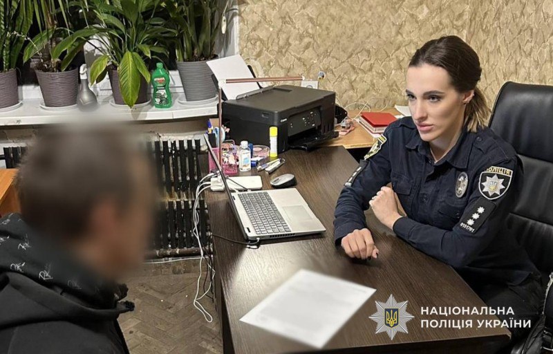 У Кам`янському чоловік придушив співмешканку і пішов спати