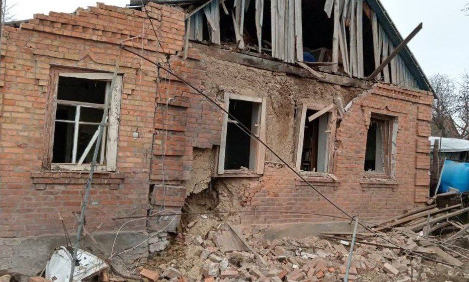 Двоє людей постраждали через обстріли на Дніпропетровщині - 9.12.2025