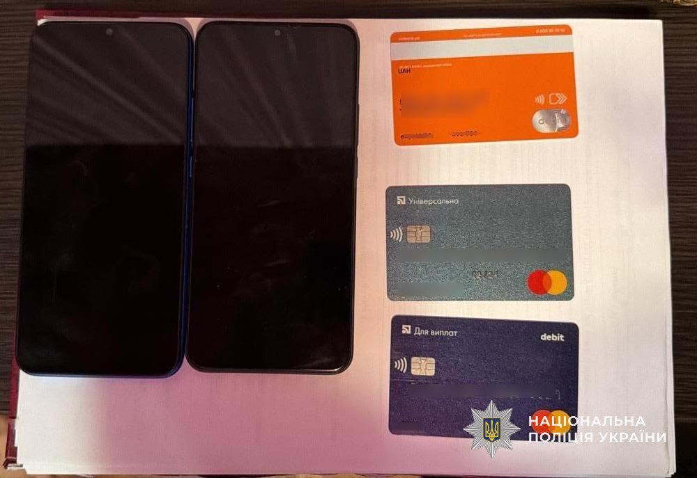 Шахрай продавав дрова через соцмережі: поліція Дніпра викрила схему на десятки тисяч гривень - 29.12.2025