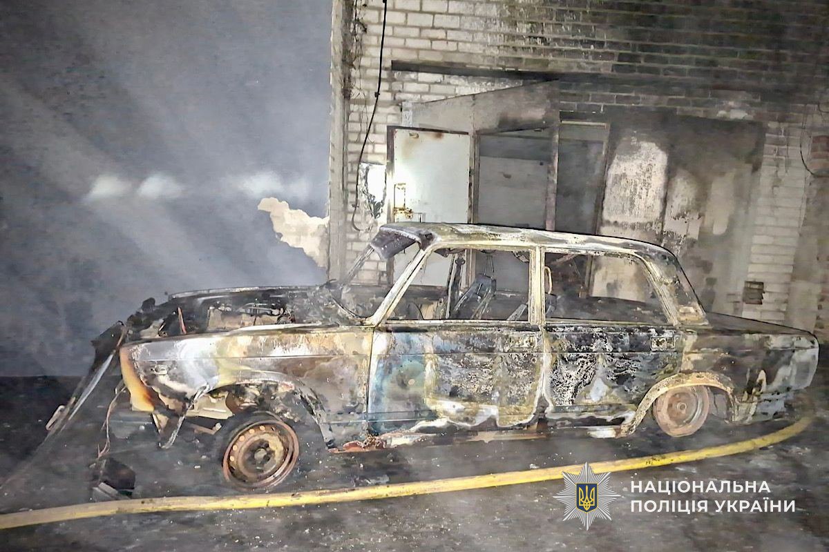 У Дніпрі чоловік спалив автівку: поліція затримала підозрюваного - 26.12.2025