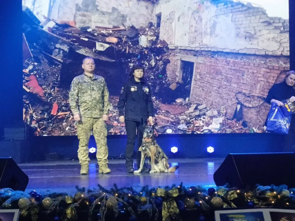 Собака Спаркі з Павлограда, учасниця Павлоградського пошуково-рятувального кінологічного загону «Антарєс», отримала орден авторського проєкту «Собака – герой України» - 21.12.2025