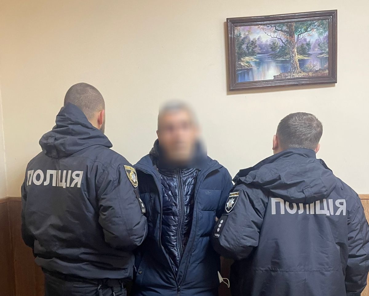 Ножове вбивство в Дніпрі: нападника ув’язненили на 9 років - 18.12.2025