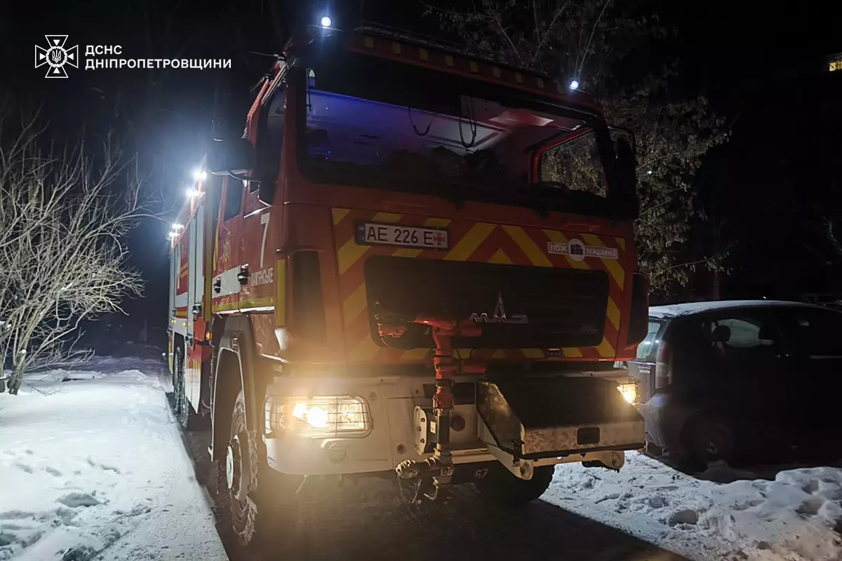 У Кам’янському загорілася квартира в дев’ятиповерхівці - 31.12.2025