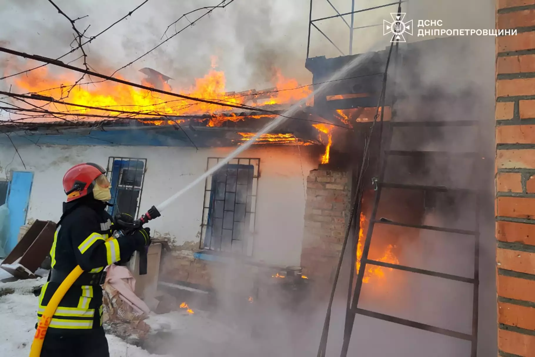 У Марганці під час пожежі загинула жінка: вогонь охопив житловий будинок - 18.01.2026