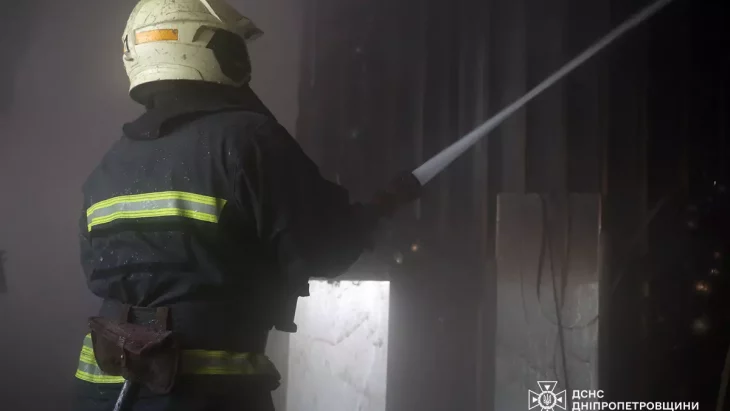 гасіння пожежі у приміщенні ресторану в Дніпрі