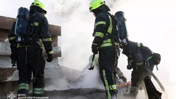 гасіння пожежі у приміщенні ресторану в Дніпрі