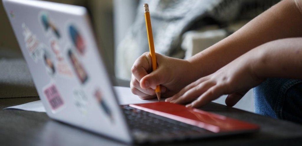 Формат навчання під час холодів на Дніпропетровщині визначатимуть заклади освіти разом з громадами - 16.01.2026
