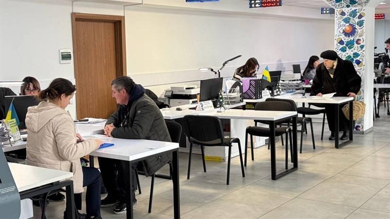 У Дніпрі через ЦНАП можна оформити виплату на медичне обслуговування для людей віком від 40 років - 05.01.2026