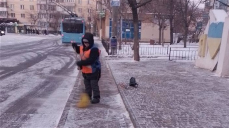 Комунальники Дніпра працюють 24/7, навіть 1 січня - 01.01.2026