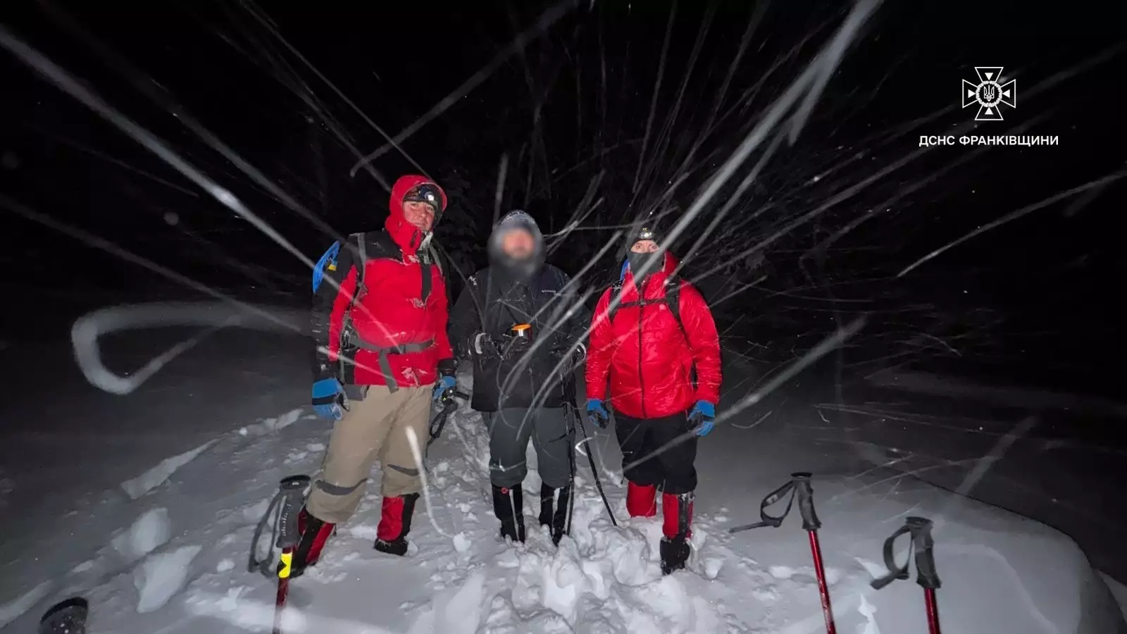 Невдалий спуск на Говерлі: турист із Дніпра ледь не залишився на ніч у горах - 12.01.2026