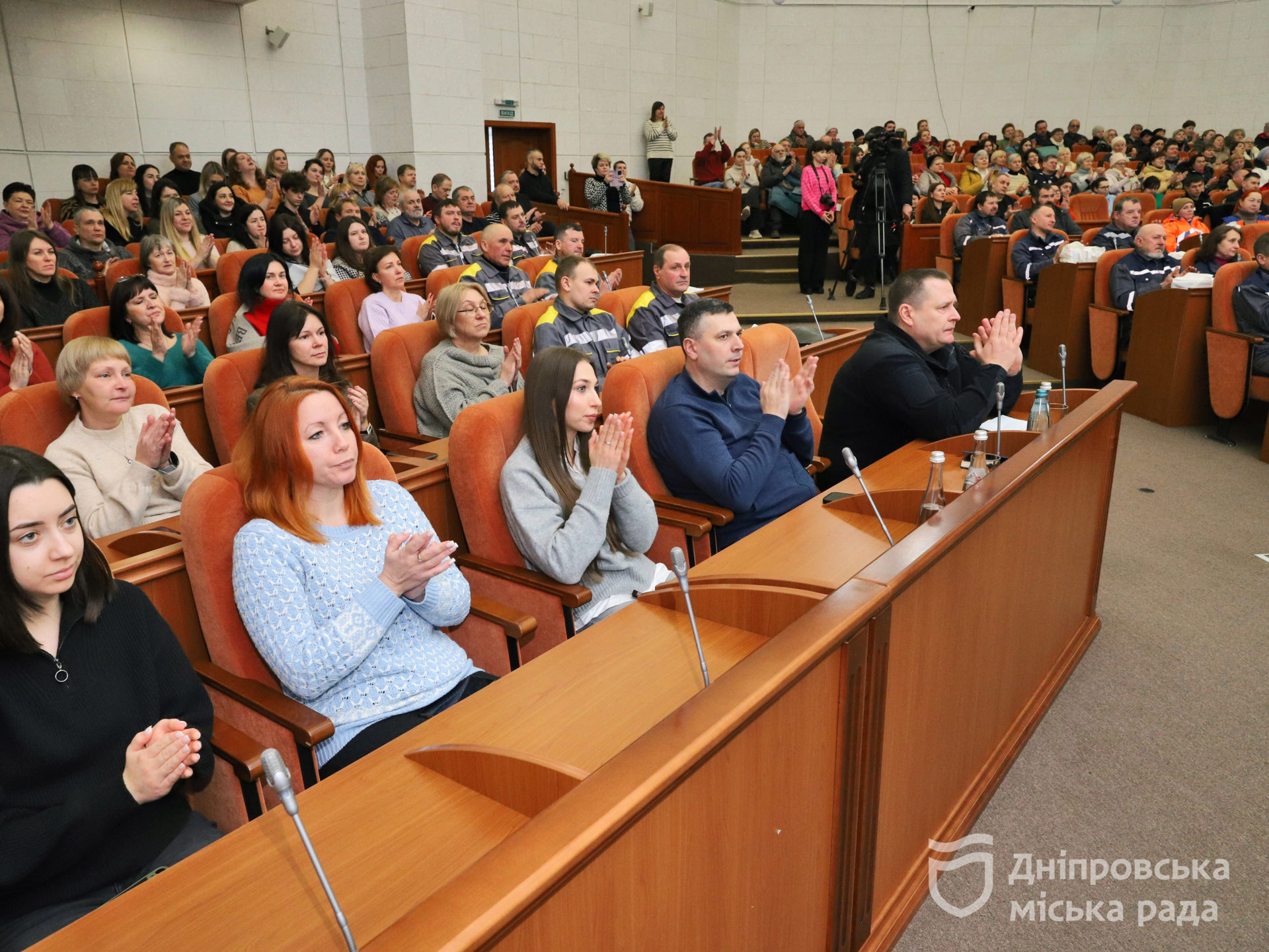 Борис Філатов відзначив та нагородив працівників різних служб, які забезпечують життєдіяльність Дніпра - 26.01.2026
