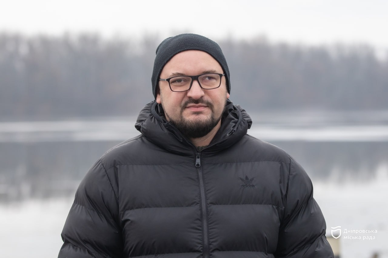 У Дніпрі рятувальники закликали утриматись від ловлі риби через надто тонкий лід - 7.01.2026