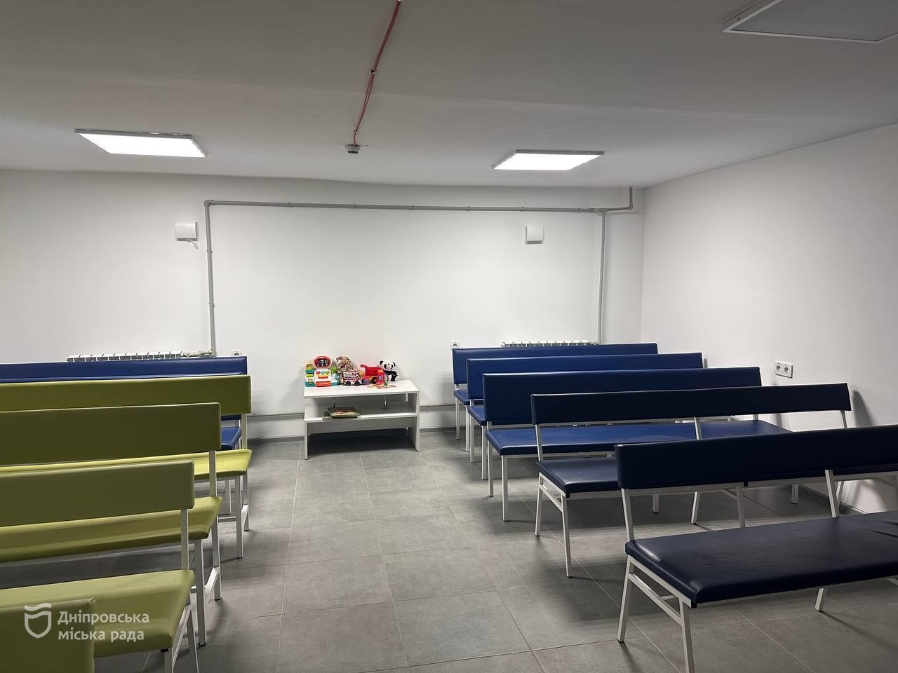 У Дніпрі міські лікарні забезпечують безперебійний лікувальний процес в умовах аварійного відключення світла